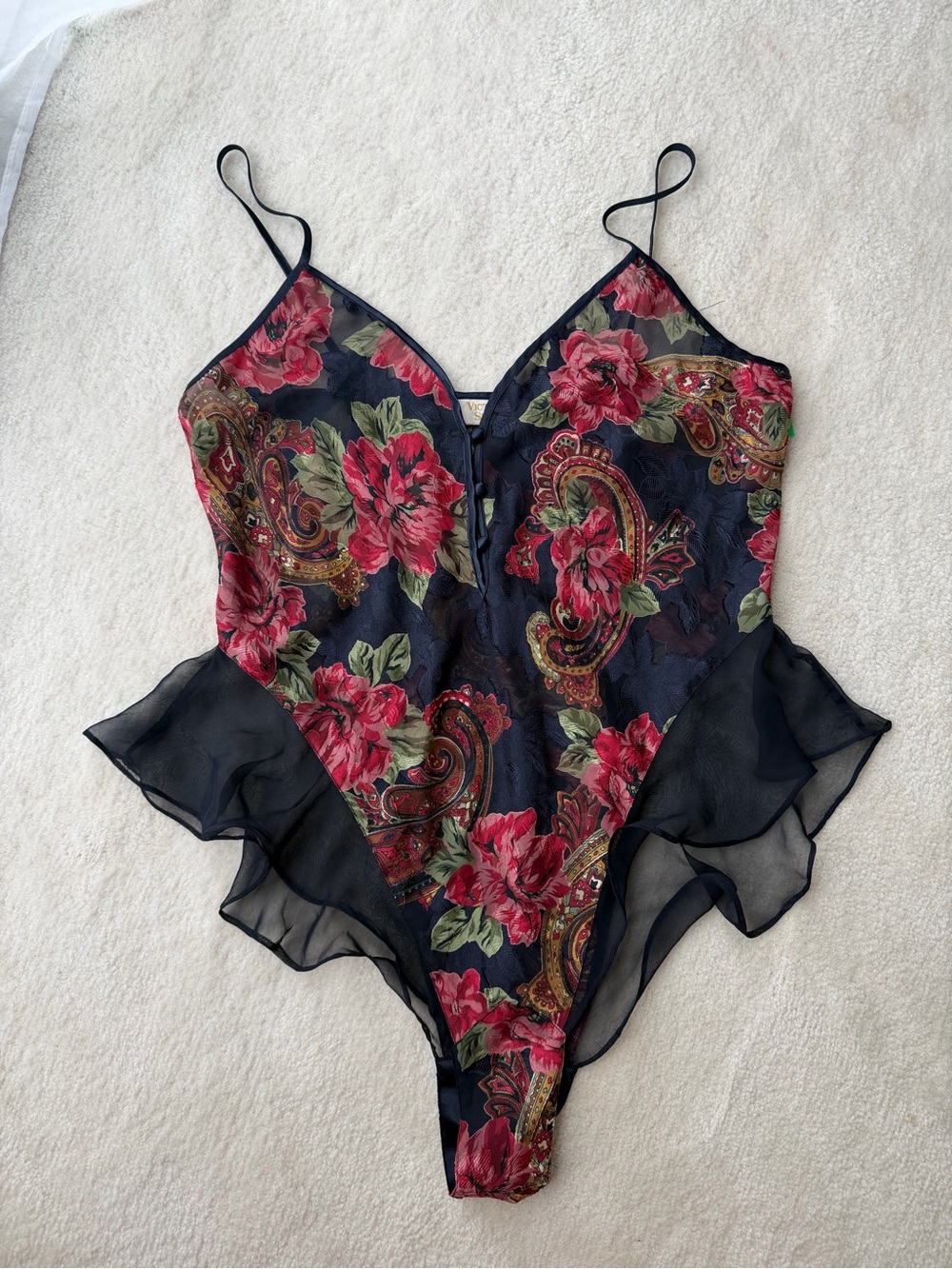 Victoria’sSecret Floral Paisley Lace-Trimmed Embroidered Black Bodysuit Lingerie